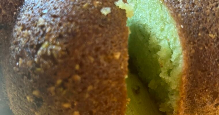 Pistachio Cream Bundt Cake (Moist, Nutty & Award-Worthy)